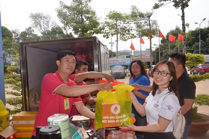 Nhiệt huyết người Dầu khí: Những giọt máu nhân ái từ tinh thần sẻ chia