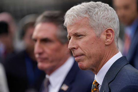 Hoa Kỳ cân nhắc cắt giảm tài trợ cho các trung tâm hydro