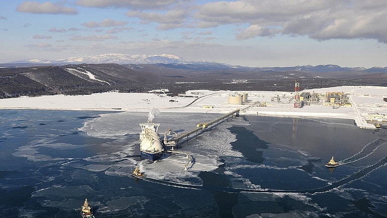 Shell tiết lộ chi tiết về vụ kiện của Nga