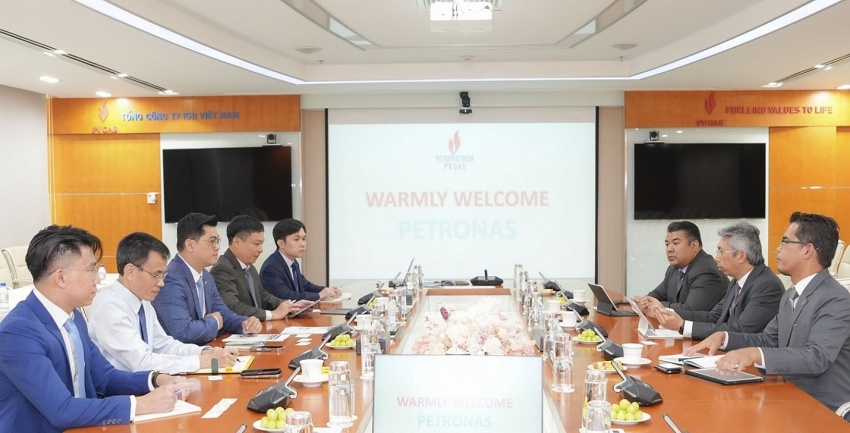 PV GAS and PETRONAS strengthen cooperation in the LNG sector