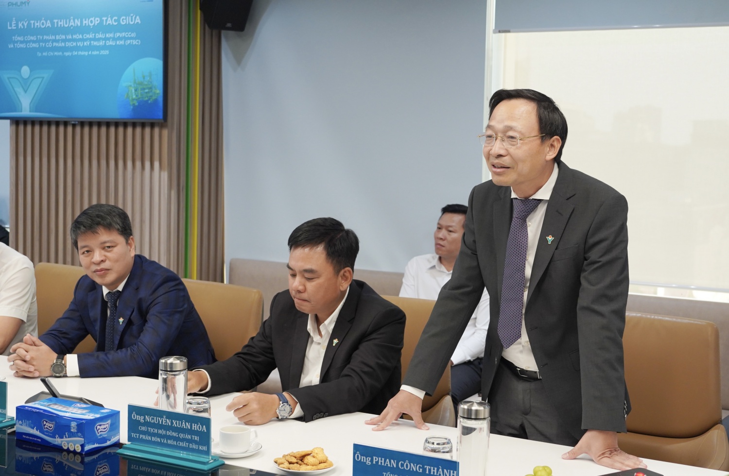 PVFCCo   Phú Mỹ và PTSC ký kết thỏa thuận hợp tác chiến lược trong lĩnh vực logistics