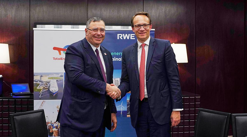 TotalEnergies ký hợp đồng hydro xanh lớn nhất tại Đức