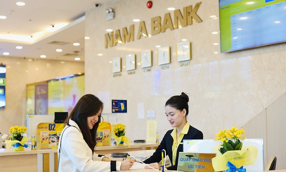 Điểm tin ngân hàng ngày 10/4: Ngân hàng bơm gần 1,1 triệu tỷ đồng vào bất động sản TP.HCM
