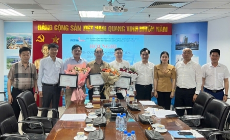 PETROCONs vinh danh 3 tập thể điển hình tiên tiến trong phong trào thi đua giai đoạn 2020-2025