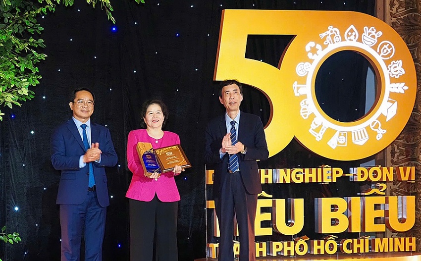 Đổi mới, tự chủ và quyết liệt - Điểm chung trong gần 50 năm phát triển của TP HCM và Vinamilk