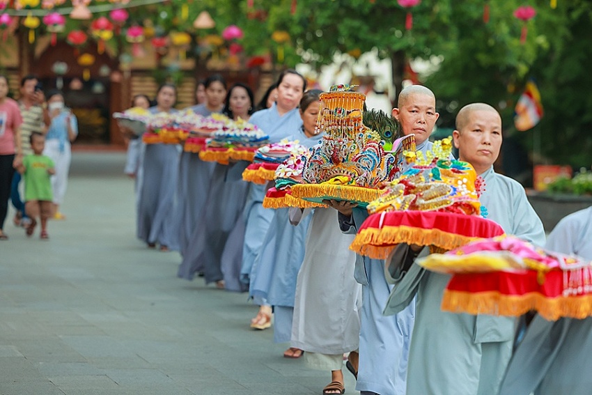 Chiêm bái Phật cảnh nơi “Nóc nhà Đông Nam Bộ”