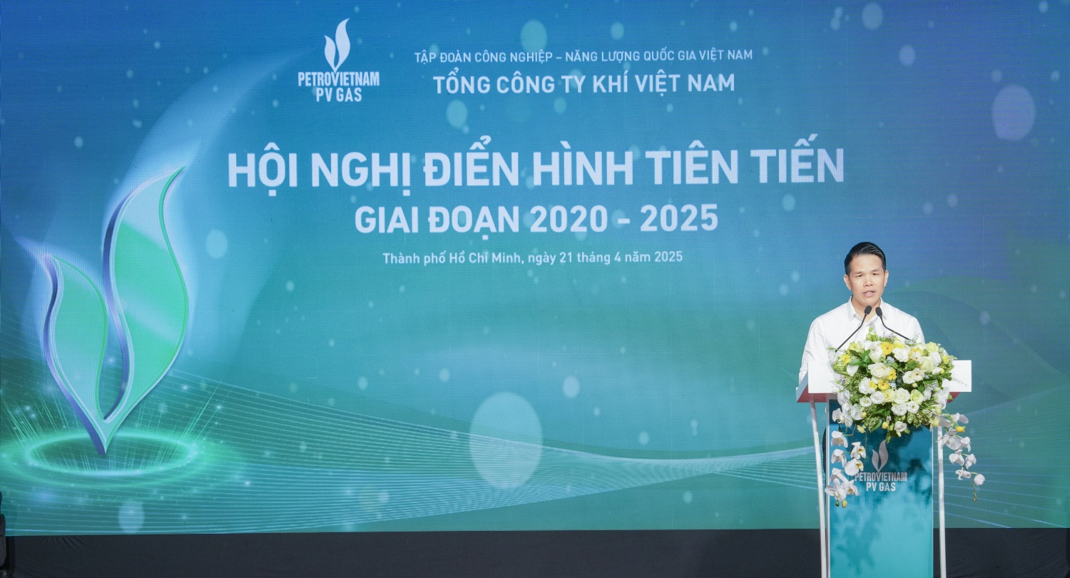 Tổng Giám đốc PV GAS Phạm Văn Phong phát động phong trào thi đua 2025 – 2030