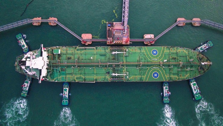 Tàu chở dầu siêu lớn từ Trung Quốc có thể bị áp phí lớn khi cập cảng Mỹ