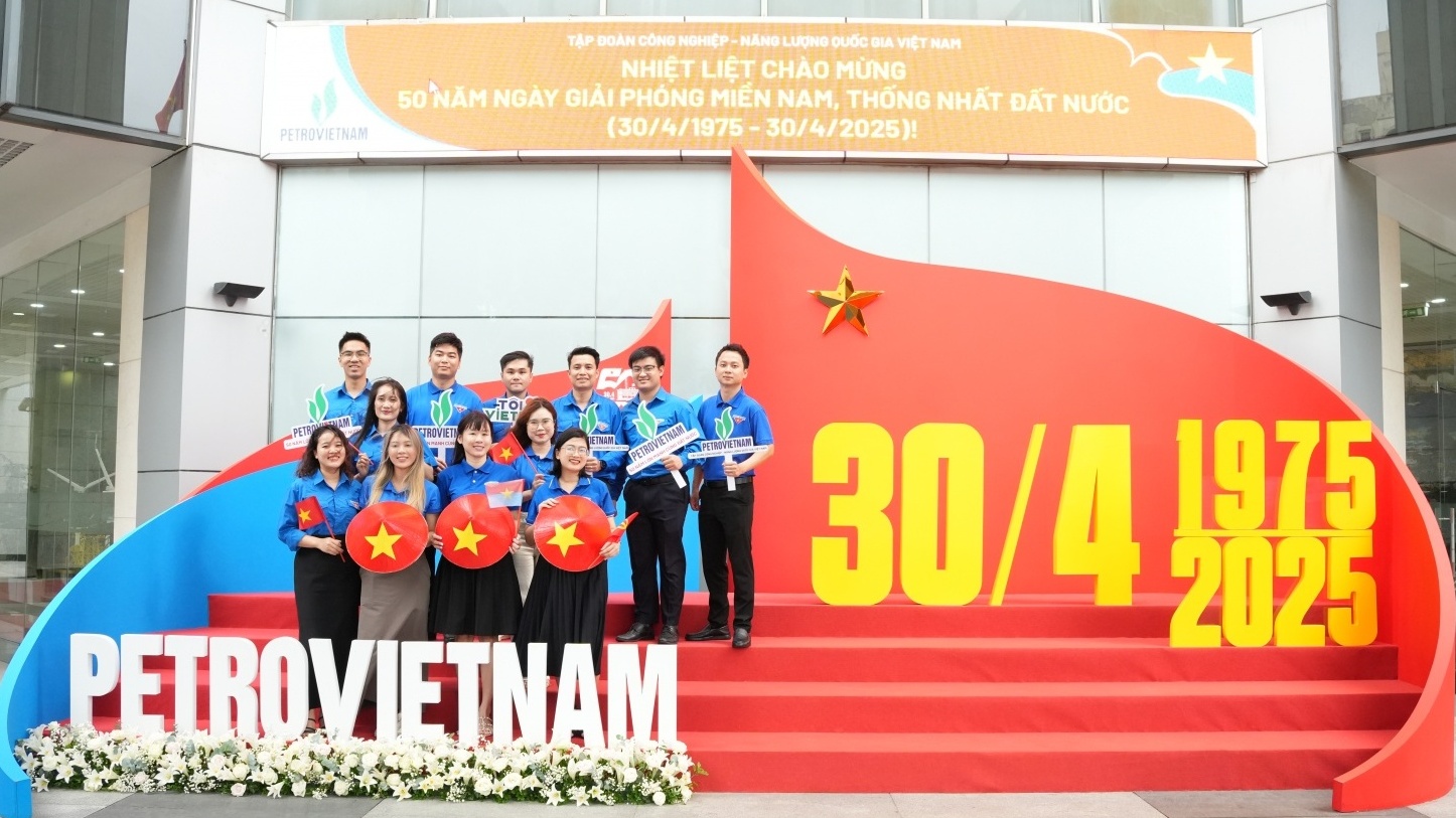 Đoàn Thanh niên BMQL&ĐH Petrovietnam phát huy truyền thống vẻ vang, khơi dậy niềm tự hào dân tộc