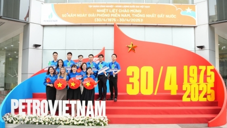 Đoàn Thanh niên BMQL&ĐH Petrovietnam phát huy truyền thống vẻ vang, khơi dậy niềm tự hào dân tộc