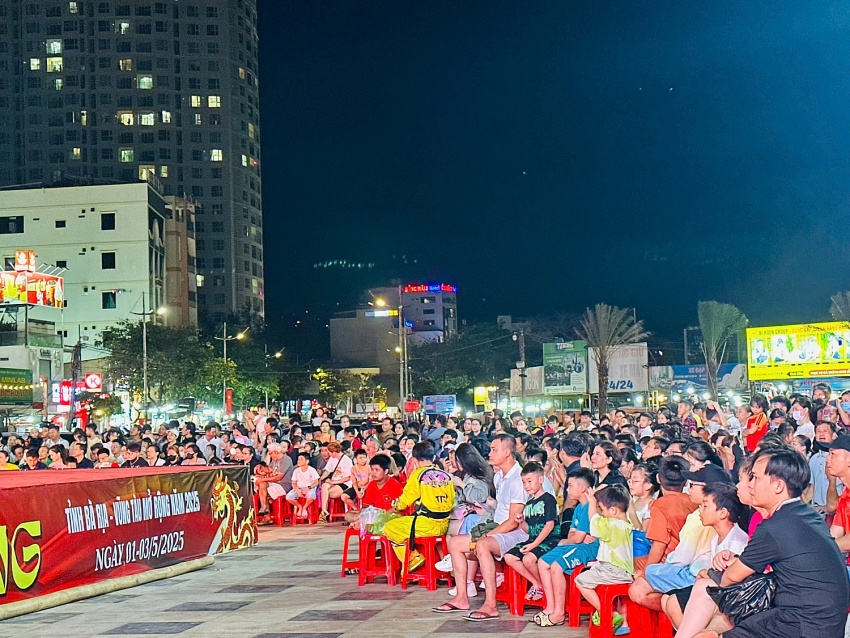 Bà Rịa - Vũng Tàu rực rỡ ngày hội biển: Khai mạc chuỗi sự kiện văn hóa - thể thao đặc sắc