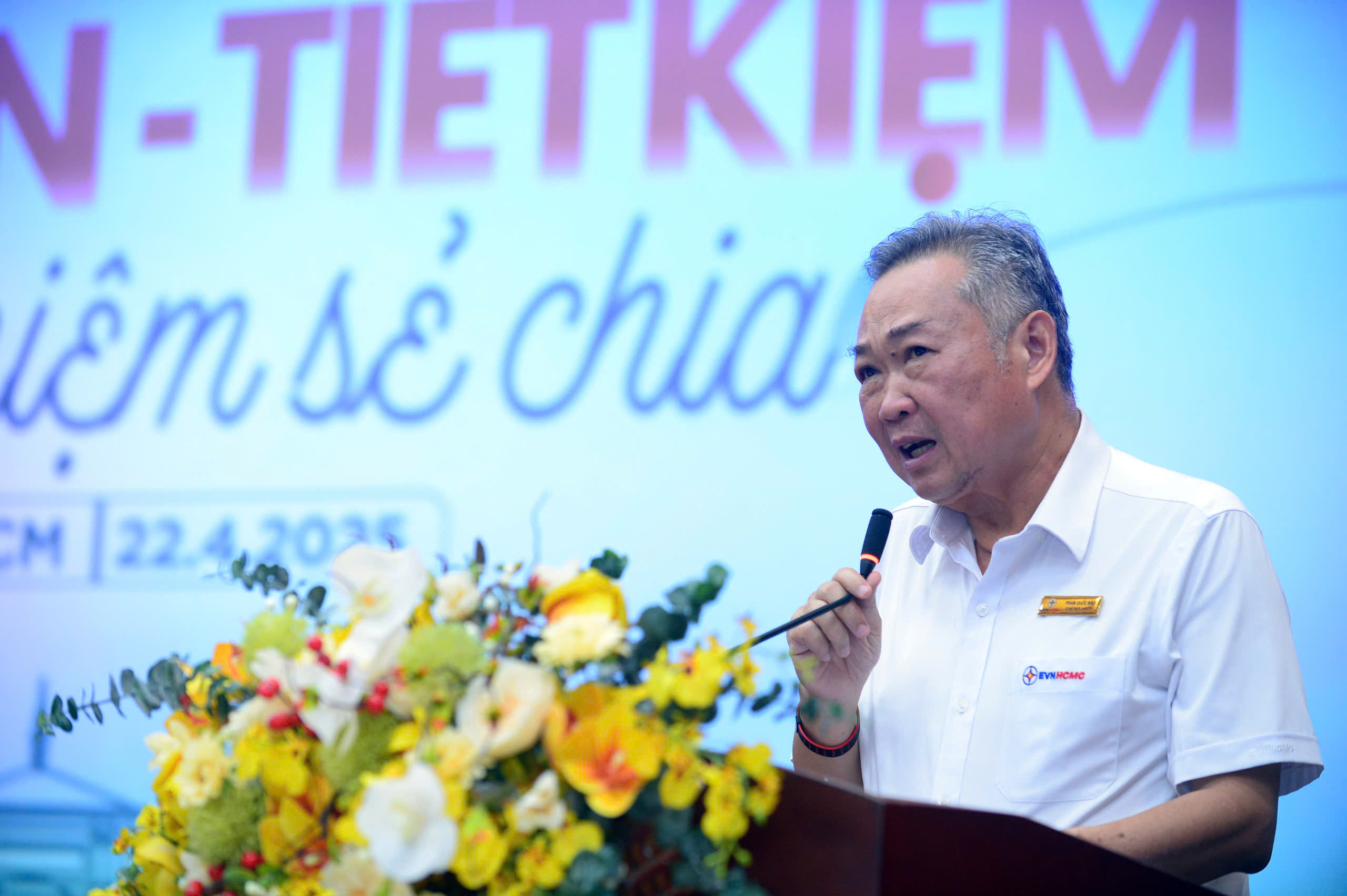 Cuộc thi viết 'Tiết kiệm điện thành thói quen' năm 2025: Tổng giải thưởng 130 triệu đồng; phong phú chủ đề, cách thể hiện- Ảnh 1.