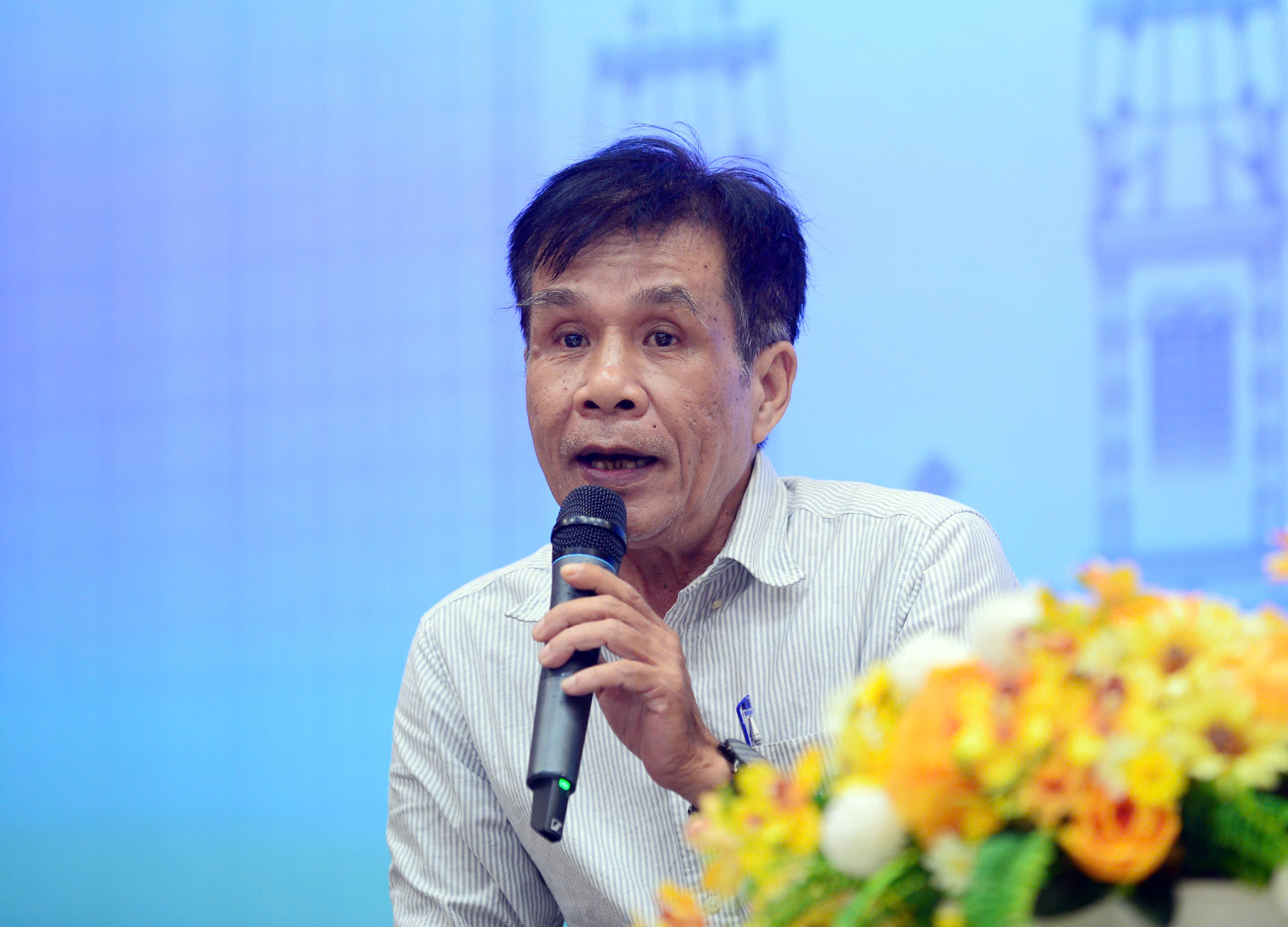 Cuộc thi viết 'Tiết kiệm điện thành thói quen' năm 2025: Tổng giải thưởng 130 triệu đồng; phong phú chủ đề, cách thể hiện- Ảnh 4.