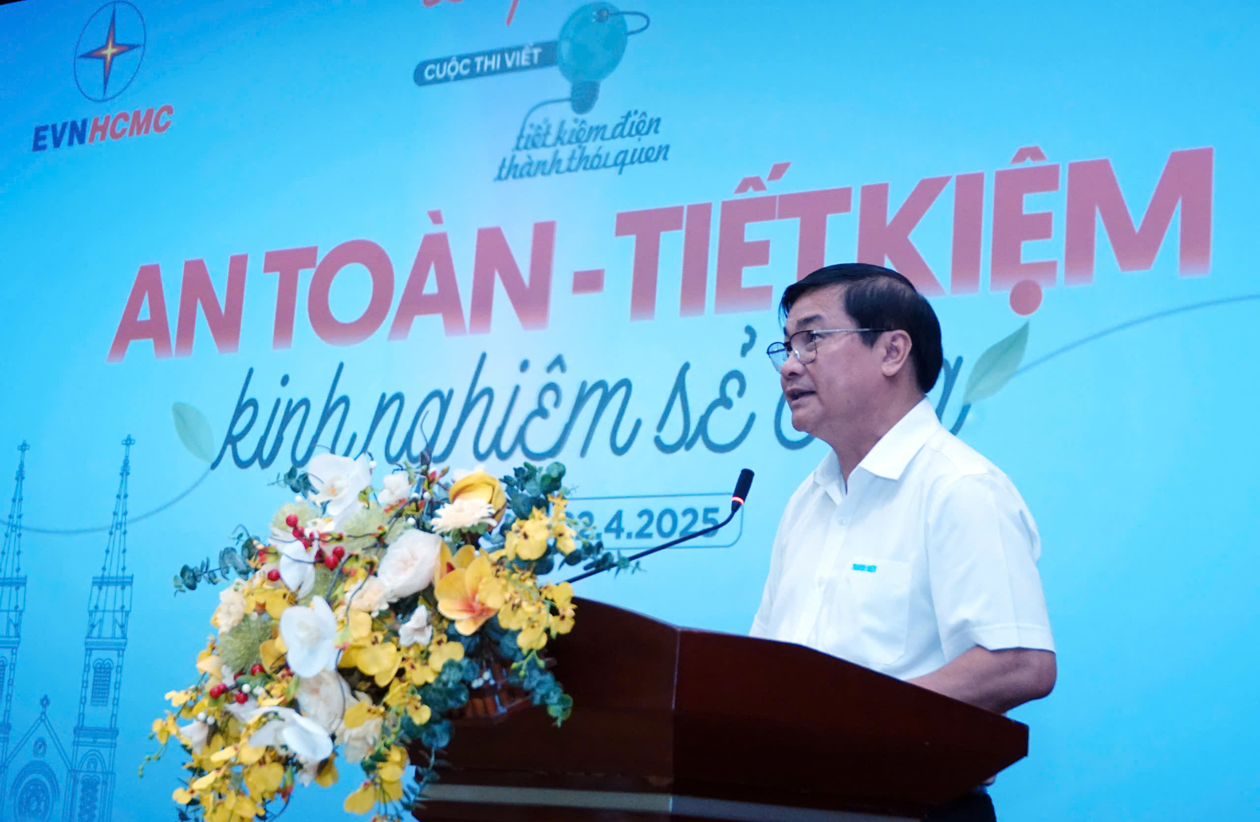 Cuộc thi viết 'Tiết kiệm điện thành thói quen' năm 2025: Tổng giải thưởng 130 triệu đồng; phong phú chủ đề, cách thể hiện- Ảnh 2.