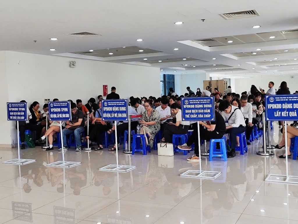 Hà Nội thúc đẩy sử dụng hồ sơ điện tử, hướng tới nền hành chính không giấy tờ