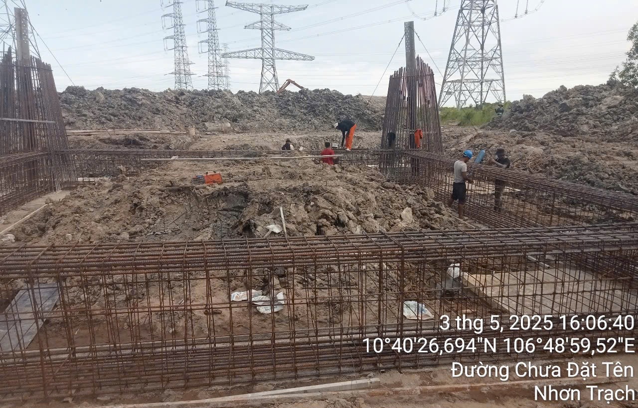 Thi công xuyên lễ đưa Dự án đường dây 220kV NMĐ Nhơn Trạch 3 - rẽ Mỹ Xuân - Cát Lái về đích trong tháng 6