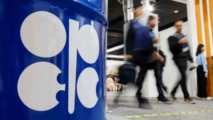 Quyết định tăng sản lượng của OPEC+ có tác động gì đến thị trường dầu mỏ toàn cầu?