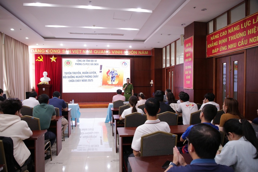 PVU tổ chức tập huấn nghiệp vụ phòng cháy, chữa cháy và cứu nạn, cứu hộ