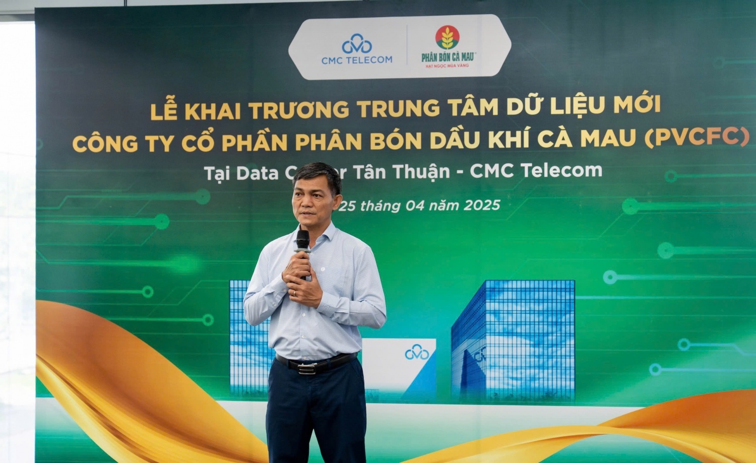 Đưa nghị quyết vào cuộc sống: Đảng dẫn dắt chuyển đổi số PVCFC