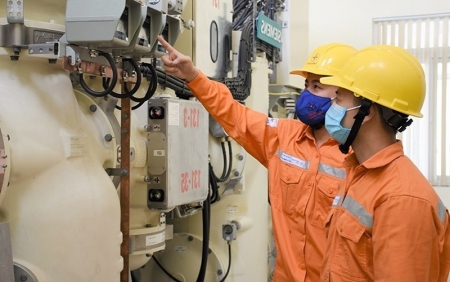 Giải bài toán bất cập về giá điện