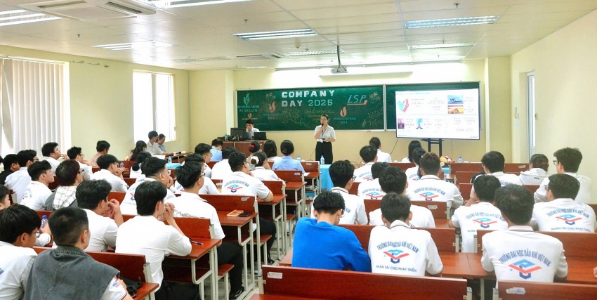 Rộng mở tương lai nghề nghiệp tại Ngày hội “Company Day 2025” của PVU