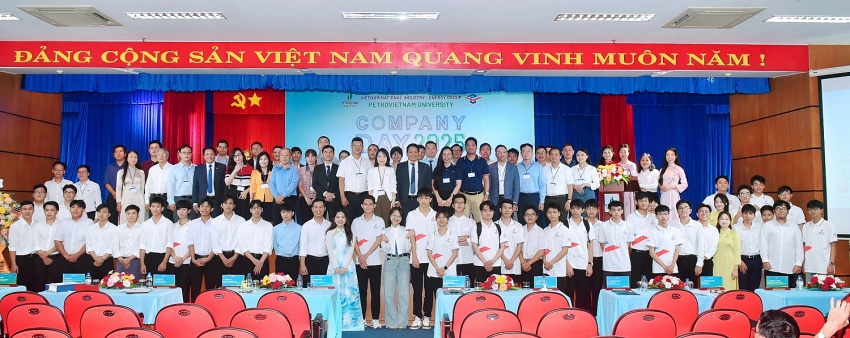 Rộng mở tương lai nghề nghiệp tại Ngày hội “Company Day 2025” của PVU