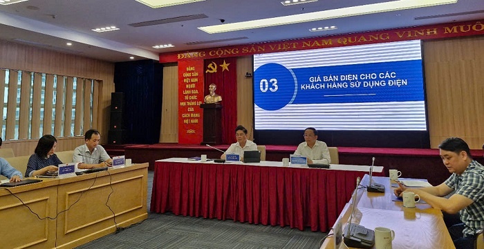 EVN điều chỉnh tăng giá điện thêm 4,8%