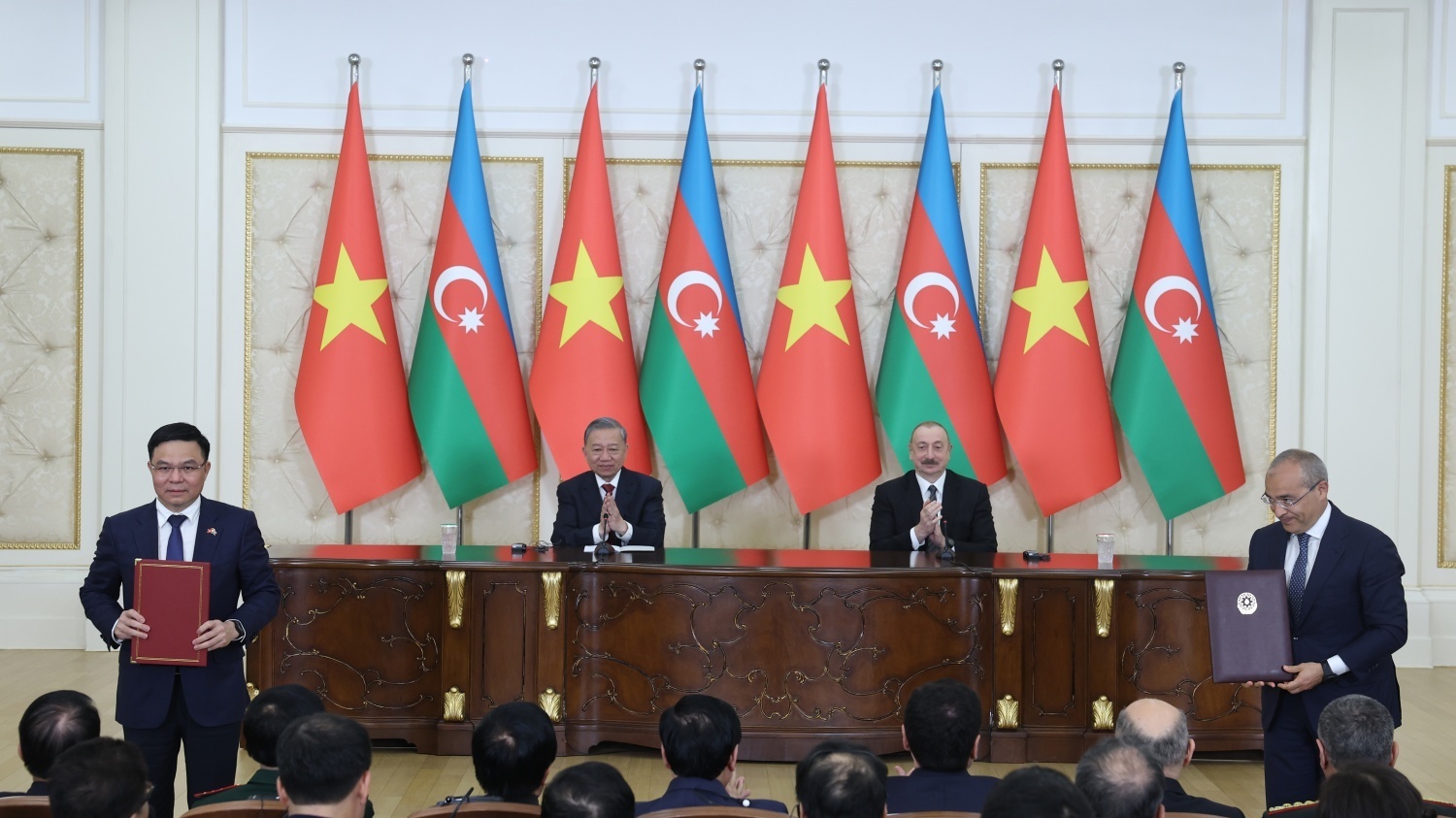 Petrovietnam Takes the Lead in Expanding Energy Cooperation