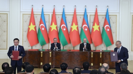 Petrovietnam Takes the Lead in Expanding Energy Cooperation