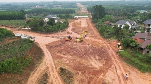 Điểm tin xây dựng - bất động sản tuần qua: Nhiều dự án sử dụng vốn ADB ở Quảng Trị nguy cơ chậm tiến độ