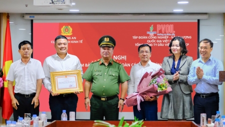 An ninh là nền tảng, an toàn là điều kiện cho phát triển bền vững của PVOIL