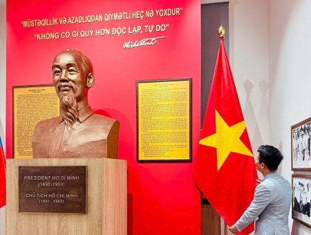 Từ căn phòng đầy ký ức ở "Thành phố của gió" đến biểu tượng hữu nghị Việt Nam - Azerbaijan