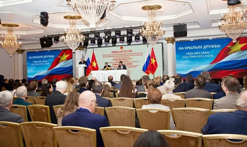 Việt Nam luôn tri ân sự giúp đỡ chí tình của các chuyên gia Liên Xô và Nga