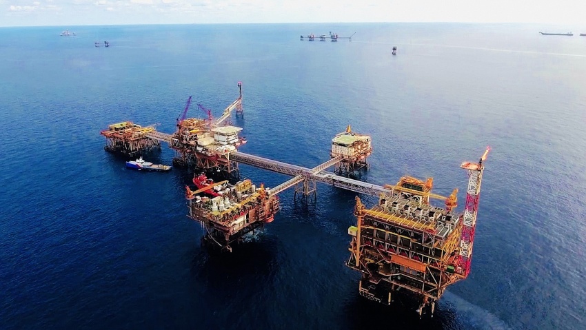GS.TSKH Hồ Sĩ Thoảng: Petrovietnam mạnh mẽ vươn mình, vững vàng tiến bước