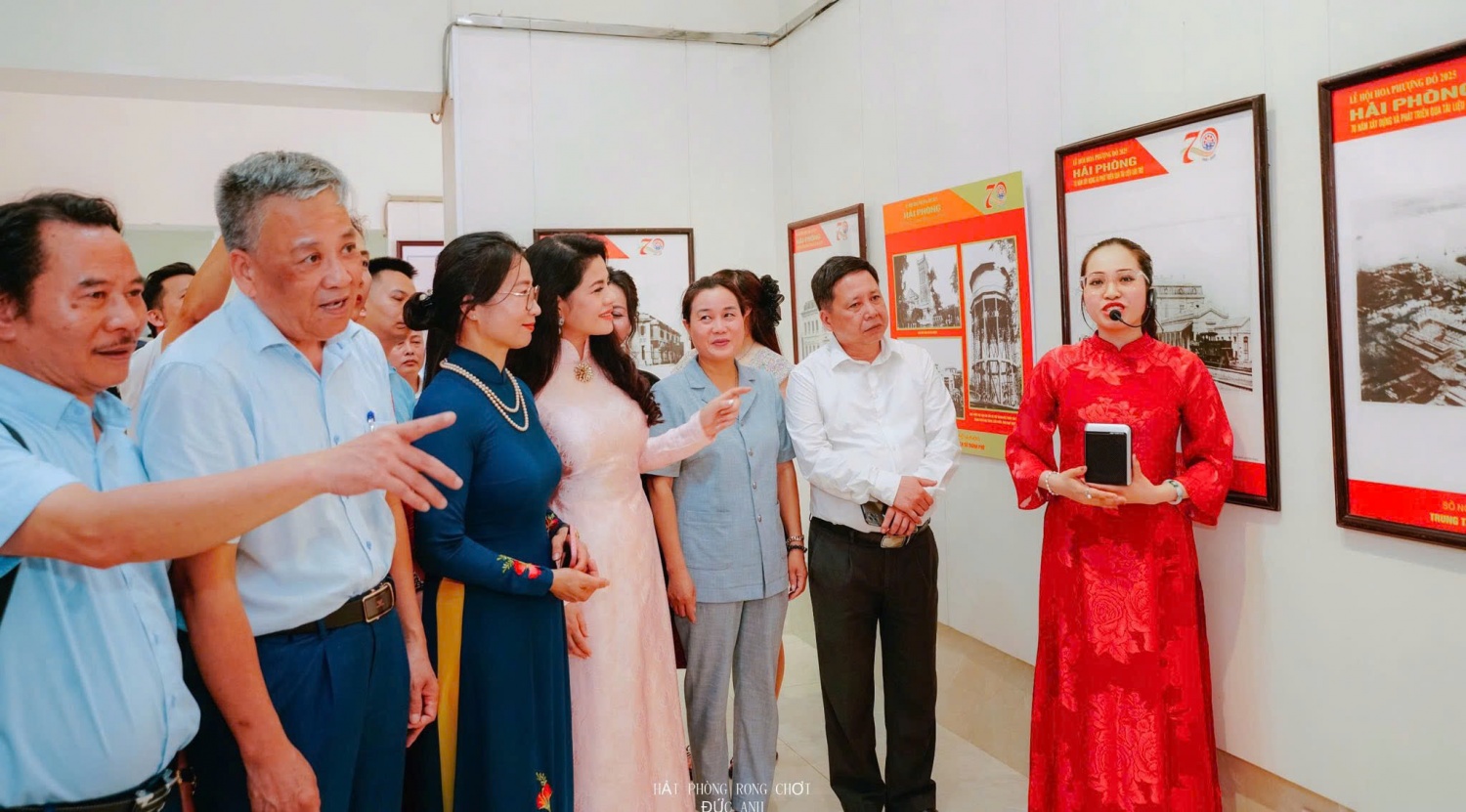 Triển lãm chuyên đề “Hải Phòng 70 năm xây dựng và phát triển qua tài liệu lưu trữ