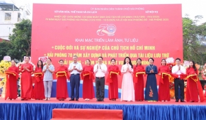 Triển lãm chuyên đề “Hải Phòng 70 năm xây dựng và phát triển qua tài liệu lưu trữ"