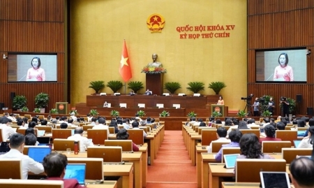 Quốc hội xem xét rút ngắn nhiệm kỳ, ấn định ngày bầu cử Quốc hội khóa XVI và HĐND các cấp