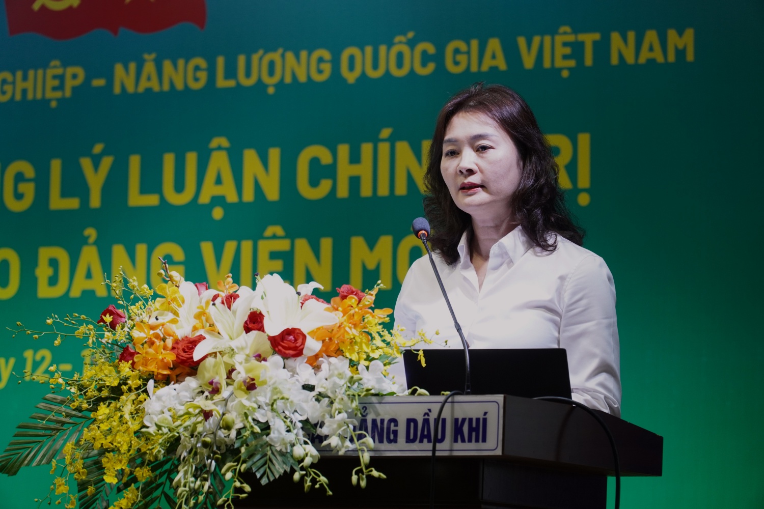Đảng ủy Petrovietnam khai giảng Lớp bồi dưỡng nhận thức về Đảng và Lớp bồi dưỡng lý luận chính trị năm 2025 khu vực Vũng Tàu