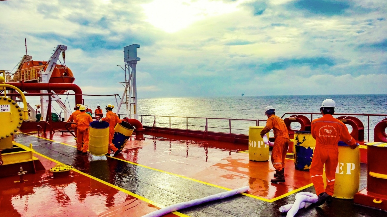 Đảng bộ PVTrans: Bản lĩnh từ văn hóa doanh nghiệp