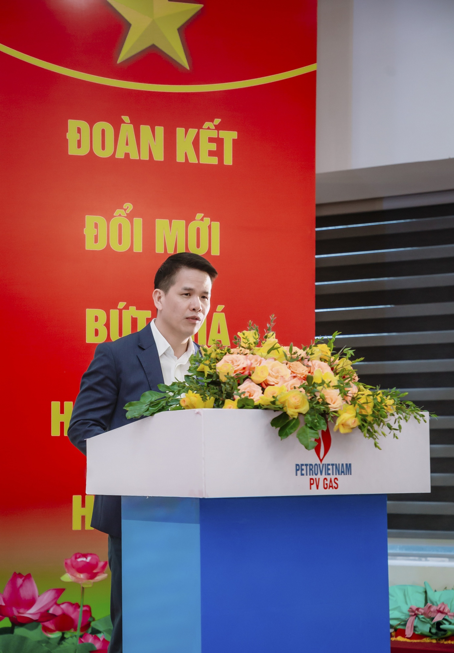 Đồng chí Phạm Văn Phong – Phó Bí thư Đảng ủy, Tổng Giám đốc phát biểu chỉ đạo