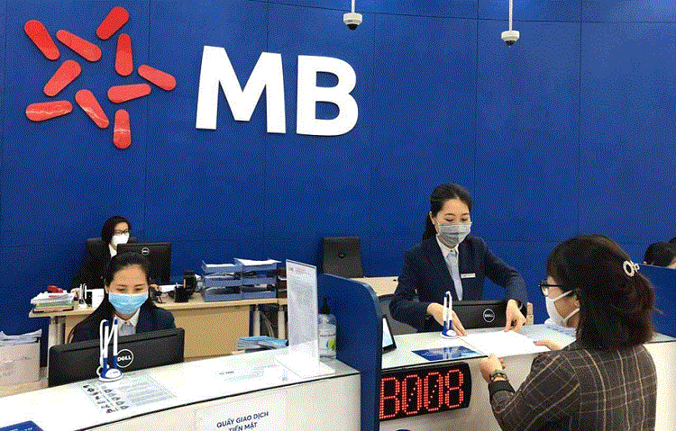 Điểm tin ngân hàng ngày 17/5: Lãi suất huy động chạm đáy, liệu có sớm đảo chiều?