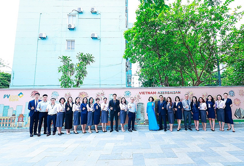 PVcomBank và Trường Cao đẳng Thương mại và Du lịch Hà Nội ký kết hợp tác toàn diện