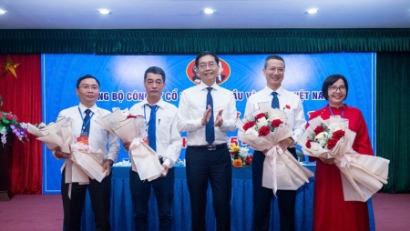 Phát triển VNPOLY trở thành thương hiệu xơ sợi tổng hợp hàng đầu Việt Nam