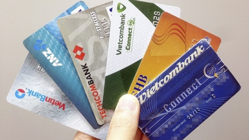 Điểm tin ngân hàng tuần qua: Mua bán, mở hộ thẻ ngân hàng có thể bị phạt đến 200 triệu đồng