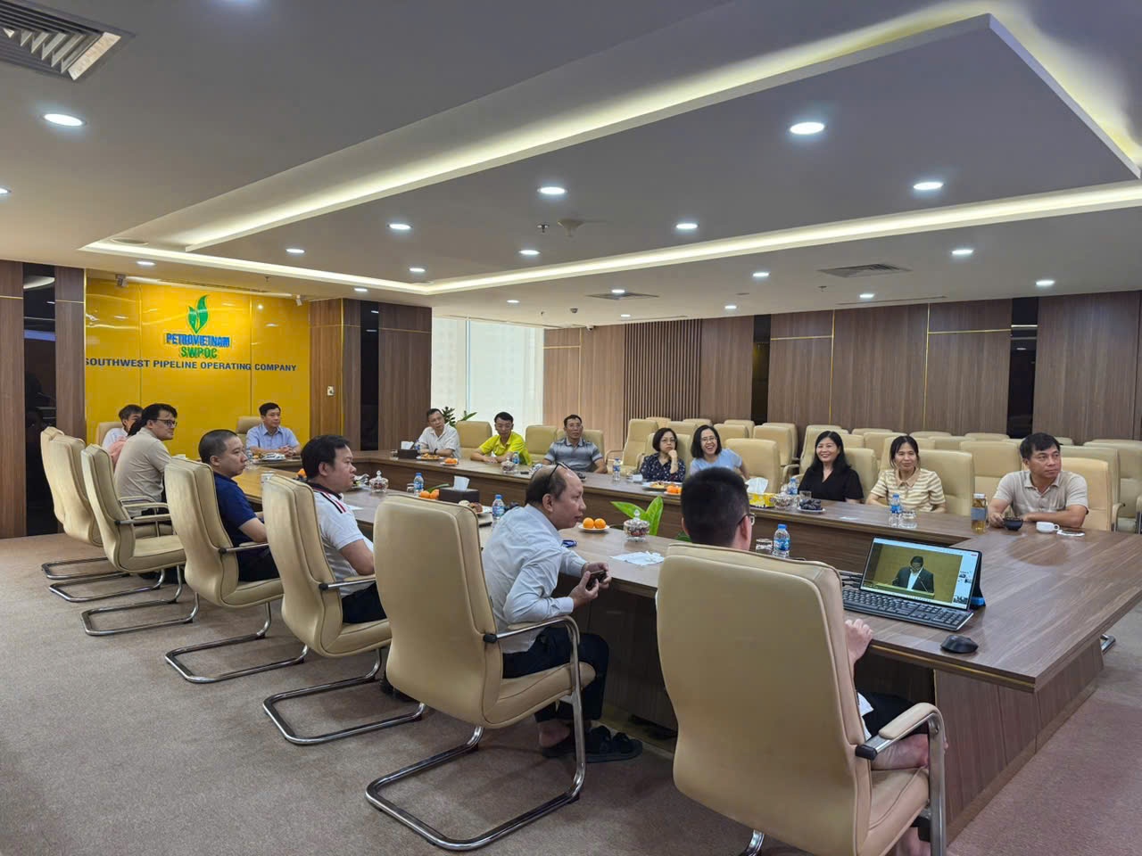 Gần 4.300 đảng viên Petrovietnam tham dự quán triệt Nghị quyết 68 NQ/TW và Nghị quyết 66-NQ/TW của Bộ Chính trị