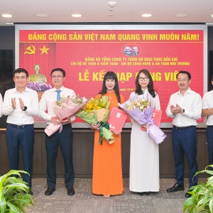 Đảng ủy PVEP kết nạp đảng viên mới: Phát huy tinh thần tiên phong, gương mẫu, sẵn sàng cống hiến