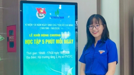 Tuổi trẻ Petrovietnam hưởng ứng phong trào "Học tập 5 phút mỗi ngày"