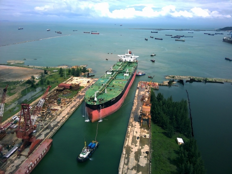 Tàu dầu từng được mệnh danh là “tàu chở dầu lớn nhất từng cập dock sửa chữa của Việt Nam” là Galilean 7 cũng đã được PVSM tiếp nhận cải hoán và sửa chữa. Tàu Galilean 7 là tàu chở dầu có trọng tải từ 180.000 - 320.000 tấn, dài 334m, rộng 58m, mớn nước 11,