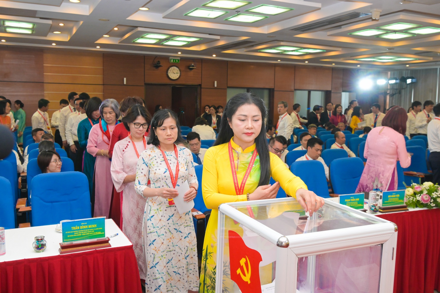 Phát huy vai trò "đầu tàu" trong lãnh đạo chỉ đạo, điều hành, dẫn dắt Petrovietnam