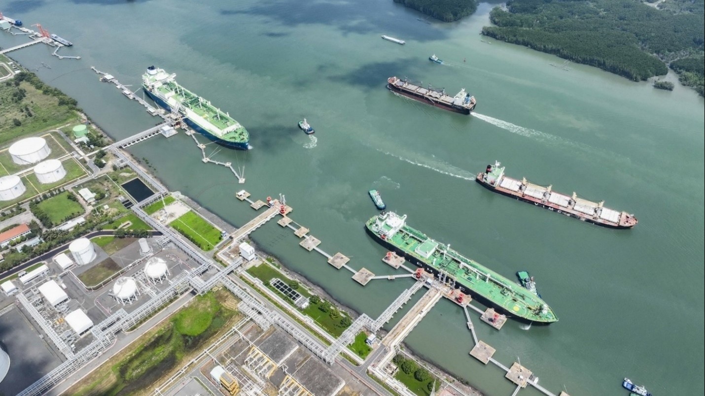 Petrovietnam transforms growth model for sustainable development in the new energy era